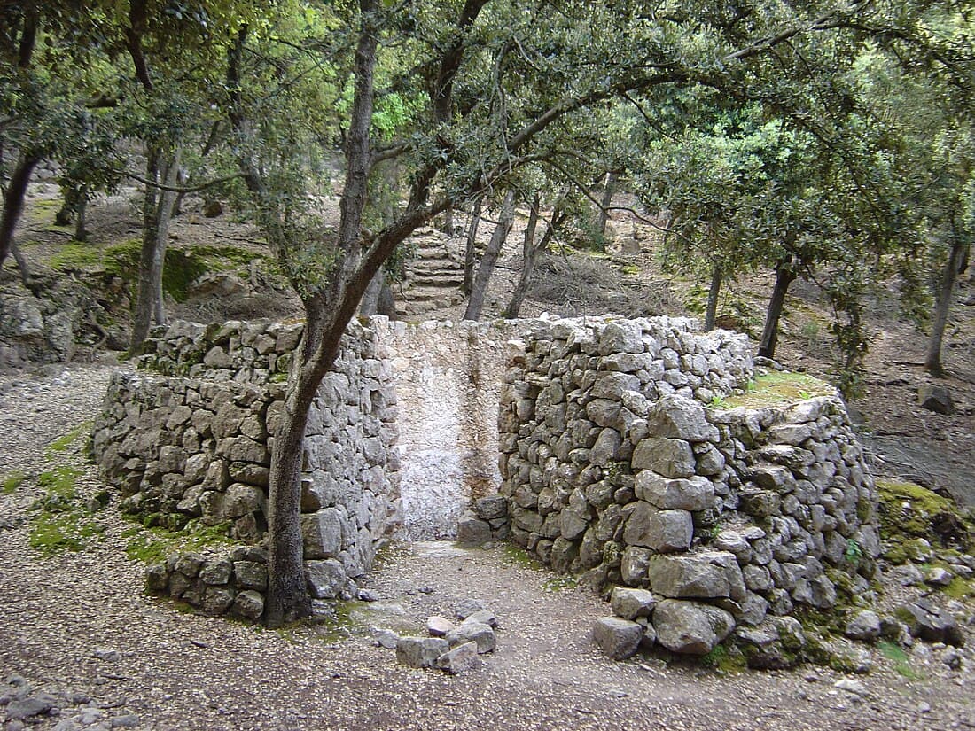 Los guardianes de los hornos de cal: tradición rural en Ezequiel Montes